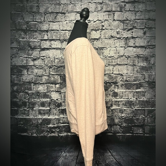 Divided Sweater - Picture 3 of 7